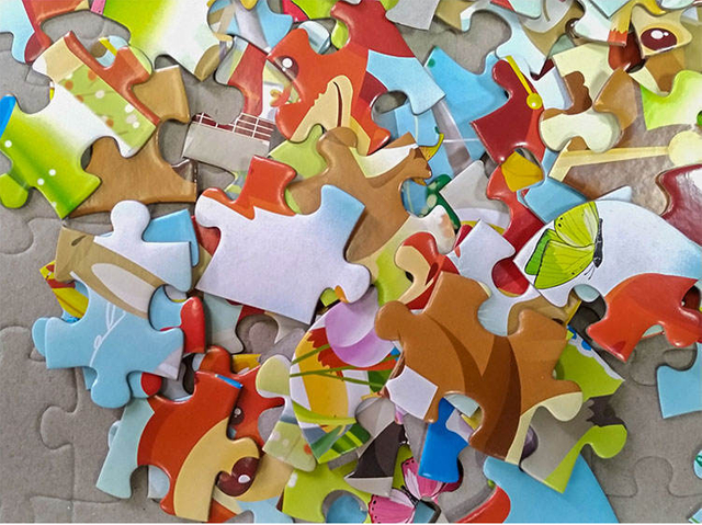 Eco Friendly Kids Cartoon Toys Puzzle 12 And 16 Piece 2 In 1 Wooden Jigsaw Puzzle